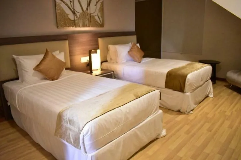 Ames Hotel Malacca 5*,